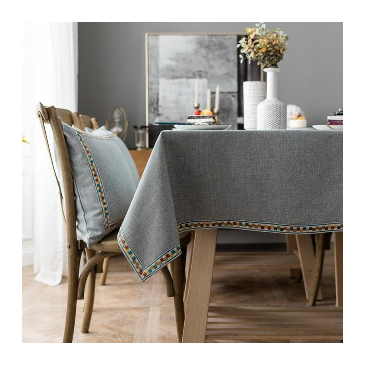 Wasserdichte Tischdecke von Your Warm Home in Grau mit Spitze aus Polyester-Baumwoll-Mischung, B/B: 90 x 90 cm - Bild 1