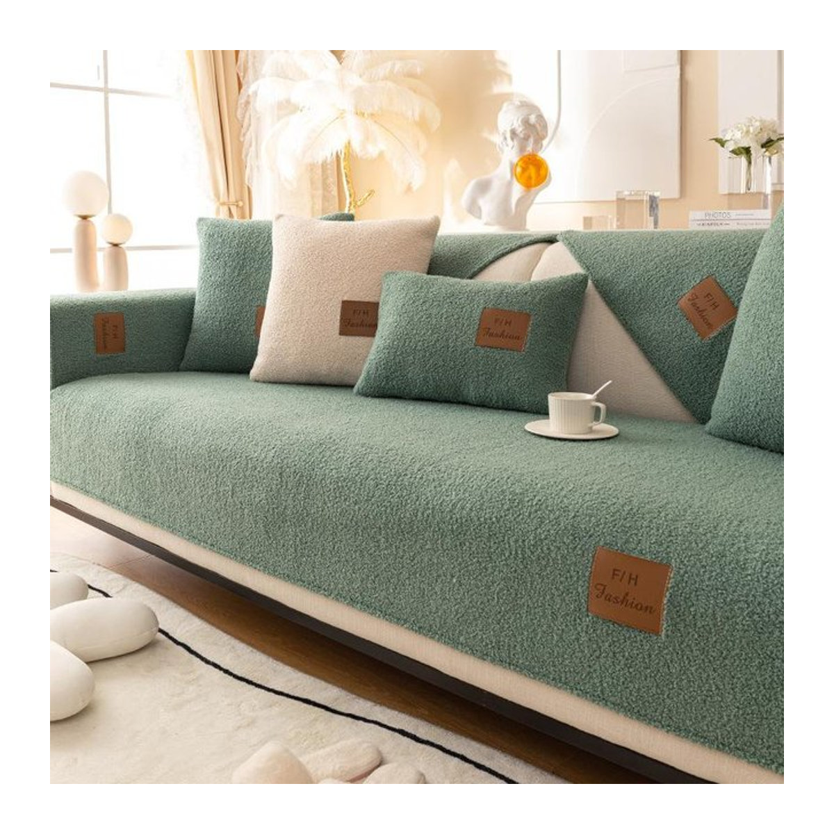 Wasserdichter Sofabezug aus weichem Plüsch in Lammwolle-Optik mit Kratzschutz für dein Sofa, B/H: 180 x 90 cm - Bild 1