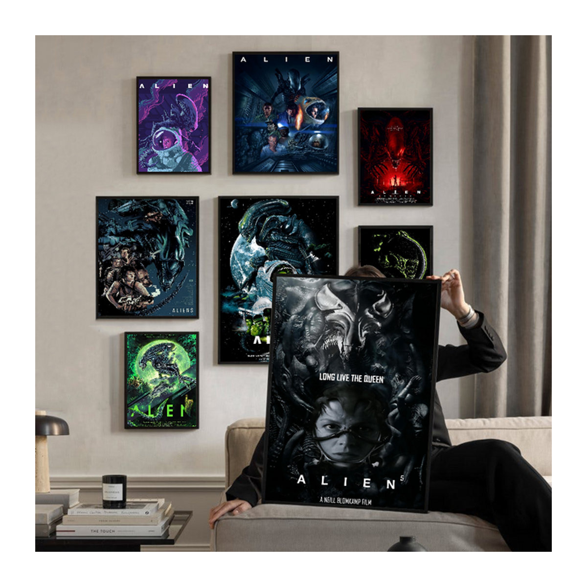 Wasserfester Wandaufkleber im Sci-Fi Alien Filmplakat Design aus Papier für Bar und Kaffeehaus - Bild 1