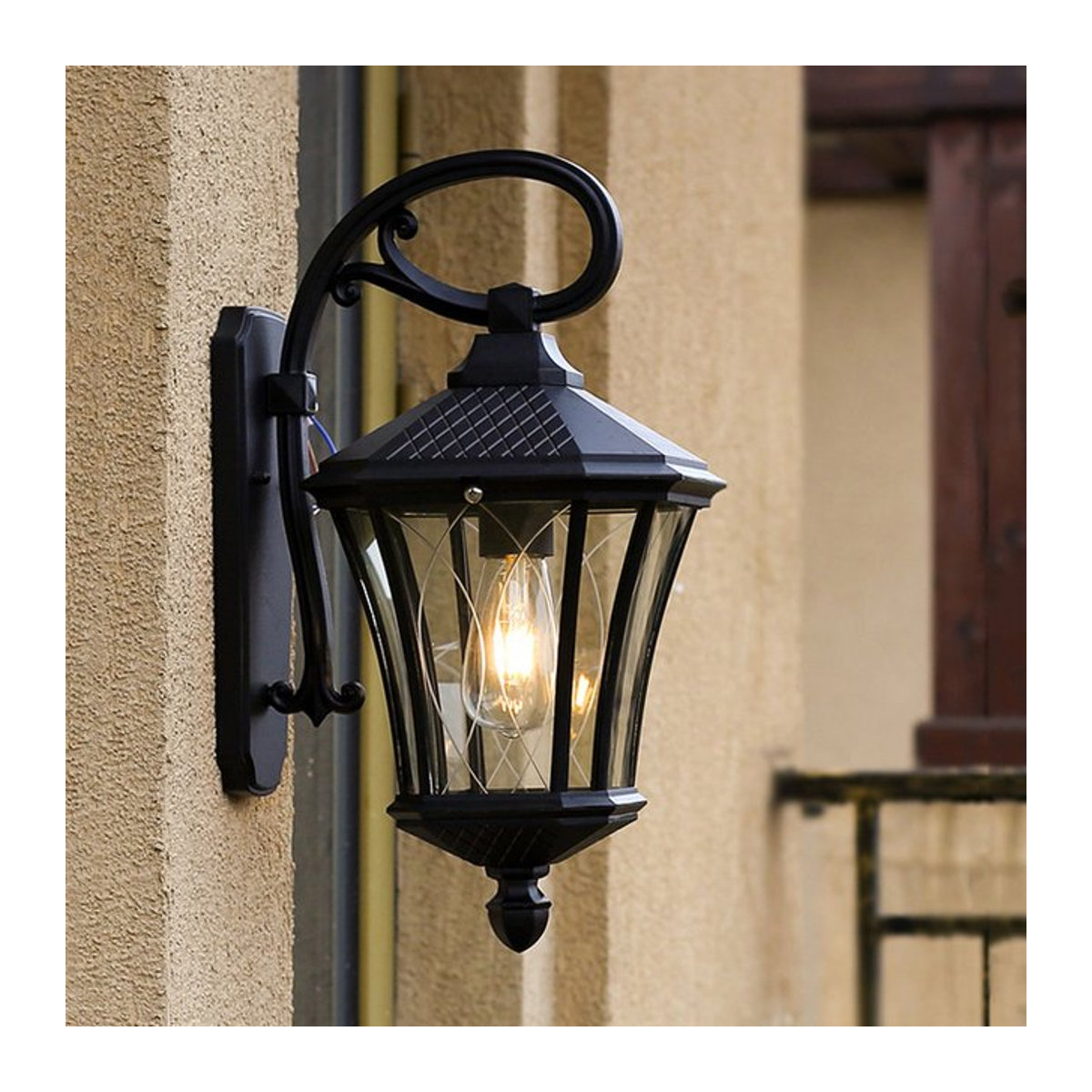 Wecus Klassische Outdoor Wandleuchte aus Aluminium in Schwarz, Wasserdicht und Feuchtigkeitsbeständig - Bild 1