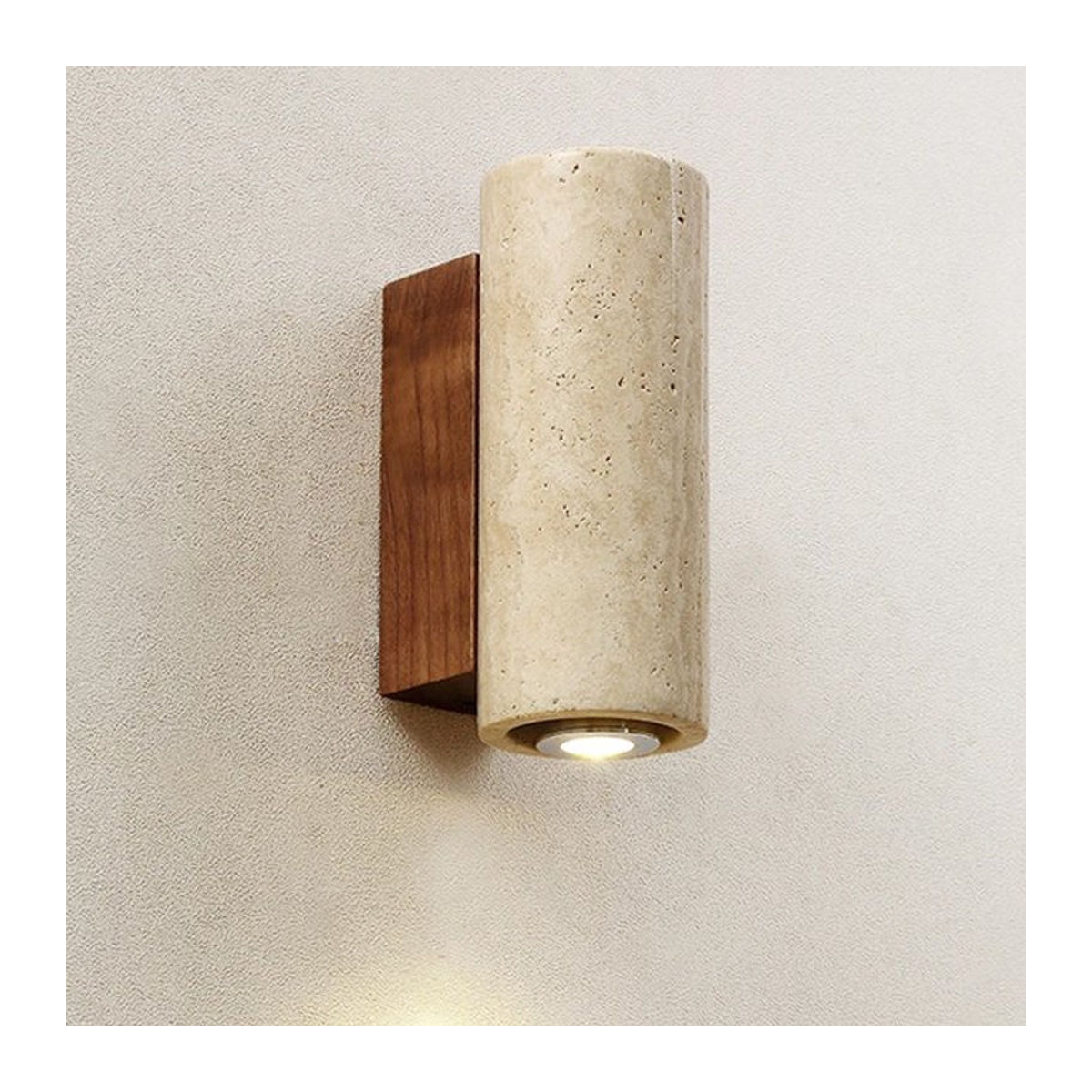 Wecus LED Wandleuchte aus gelbem Travertin Marmor im minimalistischen Wabi Sabi Design für Wohnzimmer Schlafzimmer und Flur - Bild 1