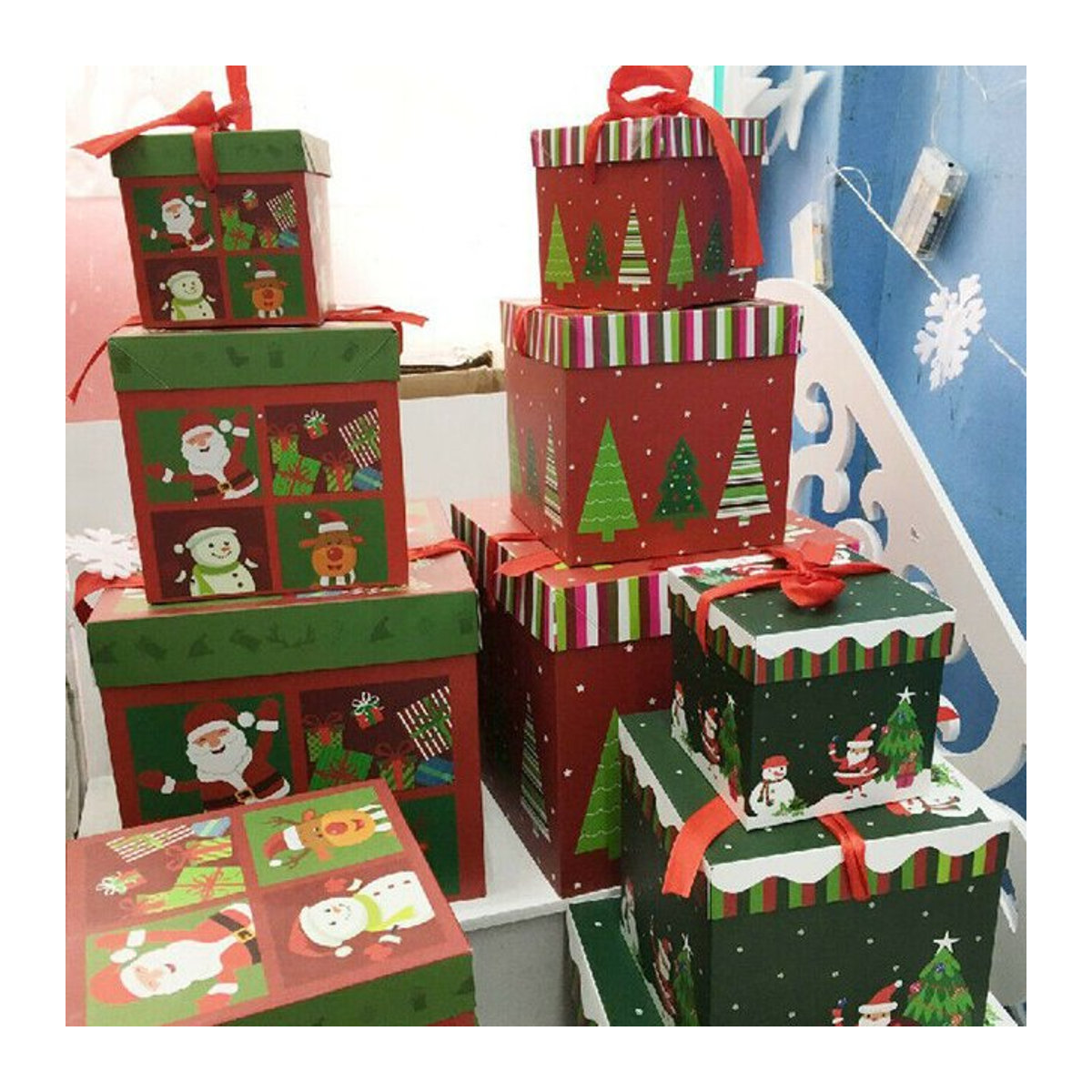 Weihnachts Geschenkboxen mit geometrischem Design für Schokolade und Süßigkeiten zur Weihnachts- und Neujahrsdekoration - Bild 1