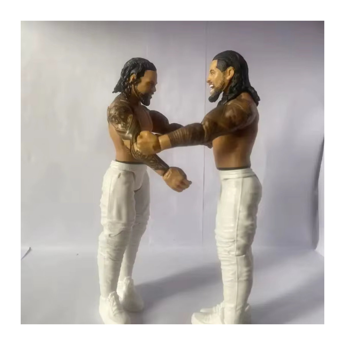 WWE Jimmy Jey Uso Actionfigur aus PVC, mehrfarbig, Höhe: 16 cm - Bild 5