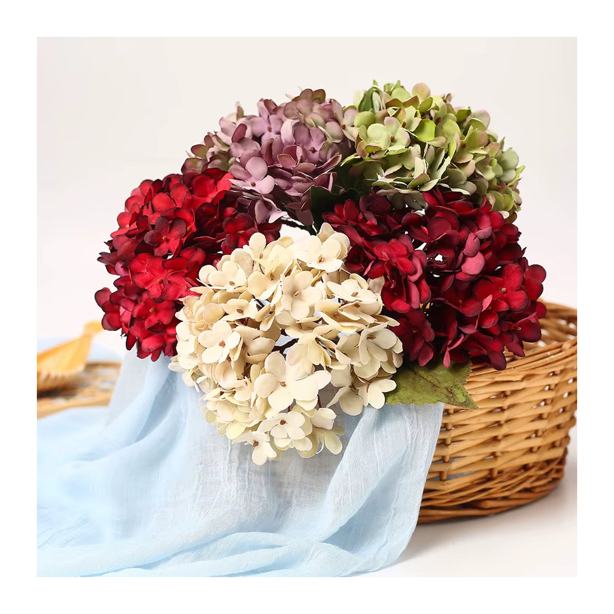 XIAOYINMO Künstliche Hortensien in Rot und Mehrfarbig als Textil-Blumen für Hochzeiten, Brautsträuße und Dekorationen - Bild 2