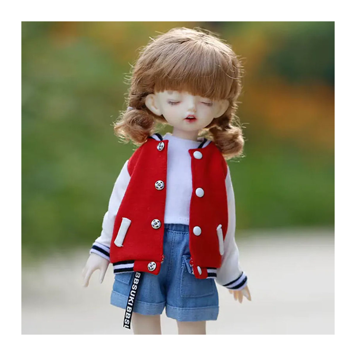XiDonDon Puppenkleidung für 1/6 BJD Puppen, Schuluniform und Baseball-Outfit mit T-Shirt, Jacke sowie Shorts oder Rock, Weiß/Mehrfarbig, Größe: 30 cm - Bild 2