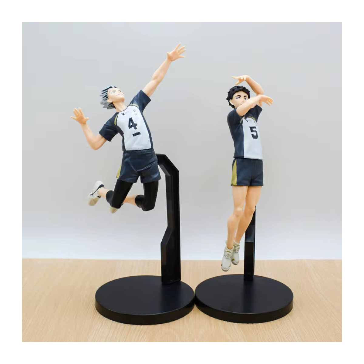 XIWANXILE Haikyuu Anime Figur Motiv Auswahl: Akaashi Keiji, Tetsuro Kuroo, Kosuke Kita oder Toru Oikawa in Multicolor - Bild 2