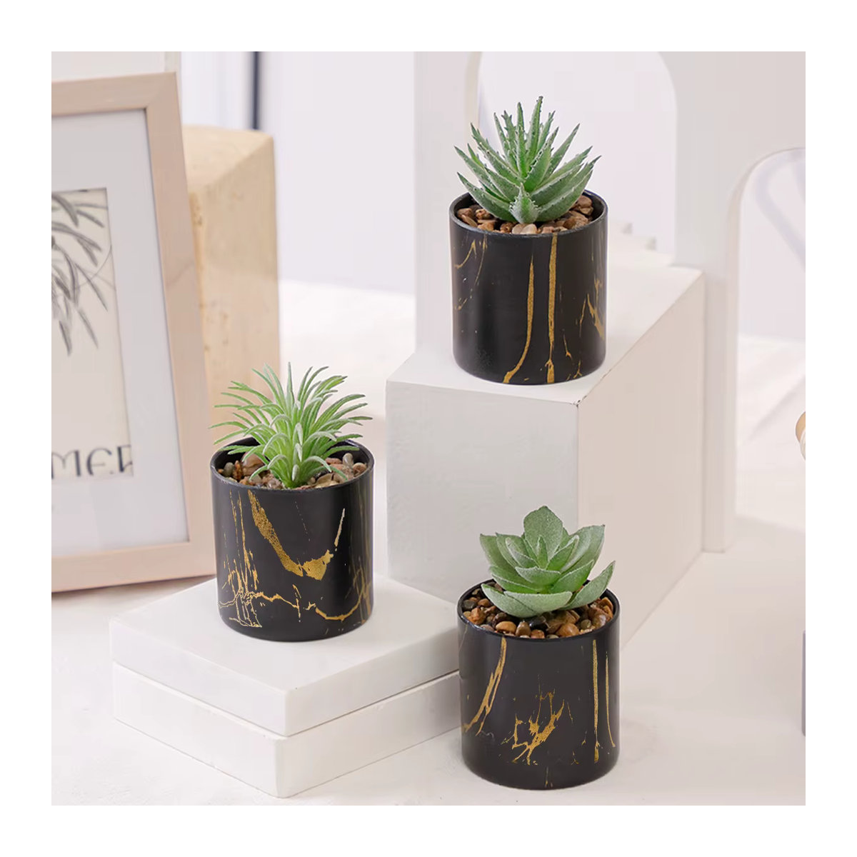 XIYA FLOWER Set aus 3 künstlichen Topfpflanzen mit Aloe Vera und Sukkulenten in schwarzen Marmor-Töpfen zur Heimdekoration - Bild 4