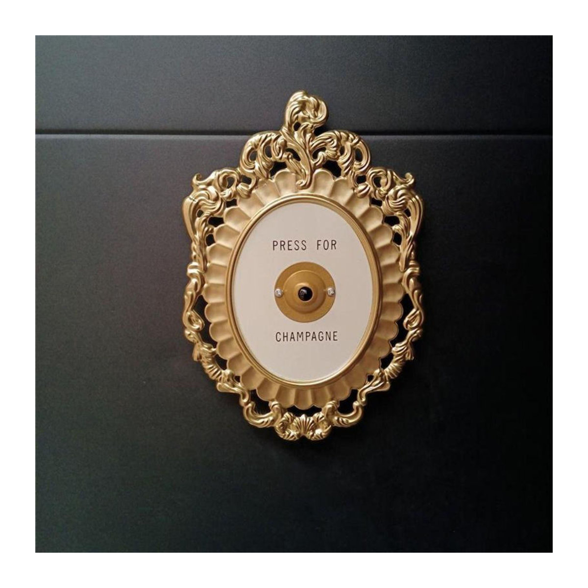 Yeiiaolin Metall Türklingel in Gold als handgefertigtes Hängendes Ornament für dein Wohnzimmer - Bild 3