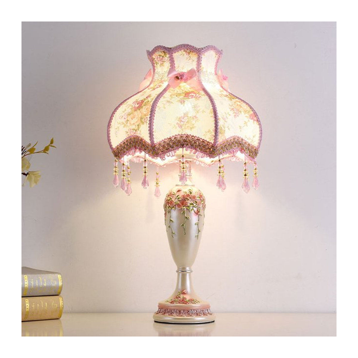 Ynhaw Tischlampe im Landhausstil mit Stoffschirm in Rosa und warmweißem Licht - Bild 1