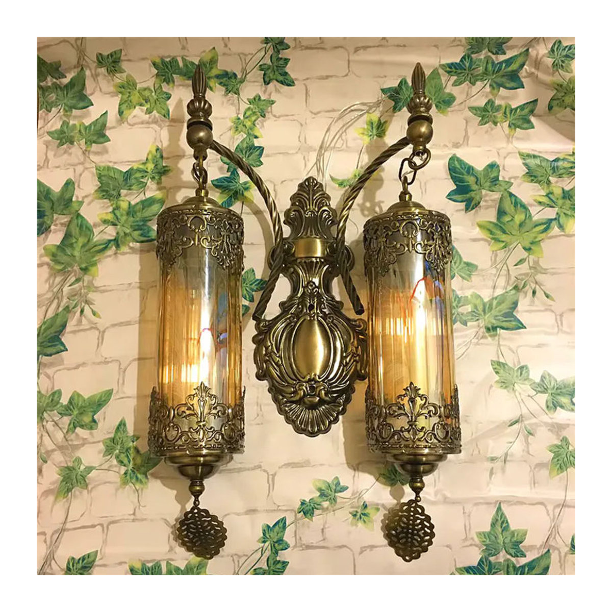Ynhaw Vintage Doppelkopf Wandleuchte aus Glas in Retro-Design für Café, Restaurant und Hotel - Bild 3