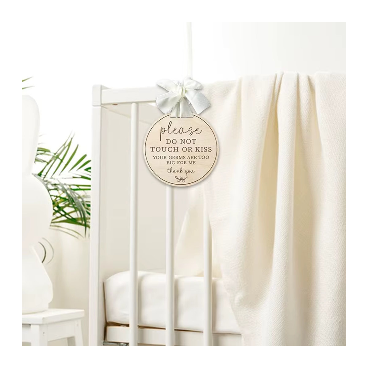 YOMDID Rundes Holzschild mit Band in Beige – Minimalistisches Fotografie-Requisit für Babyfotos – Bitte nicht berühren oder küssen - Bild 2