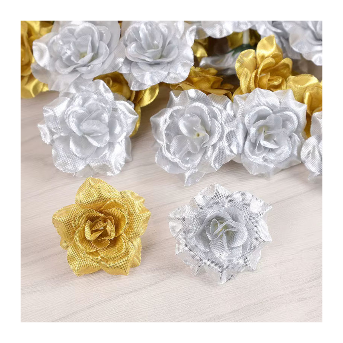 YONGSNOW Künstliche Seidenrosen in Gold und Silber für Hochzeits- und Weihnachtsdekoration, Durchmesser: 6 cm - Bild 3