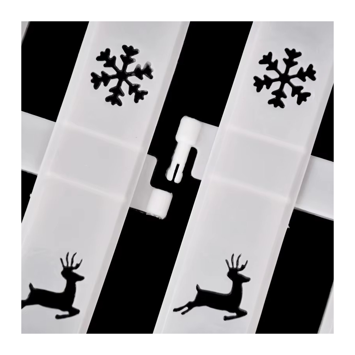 YONGSNOW Weihnachts Zaunfiguren aus Kunststoff in Weiß mit Elch und Schneeflocken zur Dekoration - Bild 5