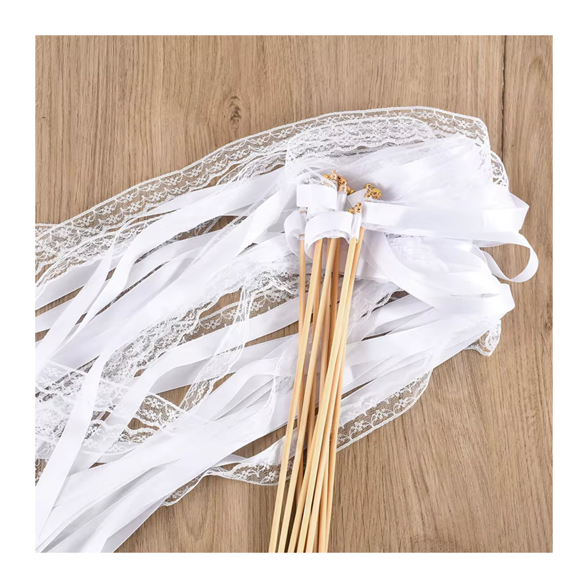 ZQNYCY 20 Stück weiße Bandstäbe mit Glöckchen aus Holz für Hochzeit und Geburtstag - Bild 2