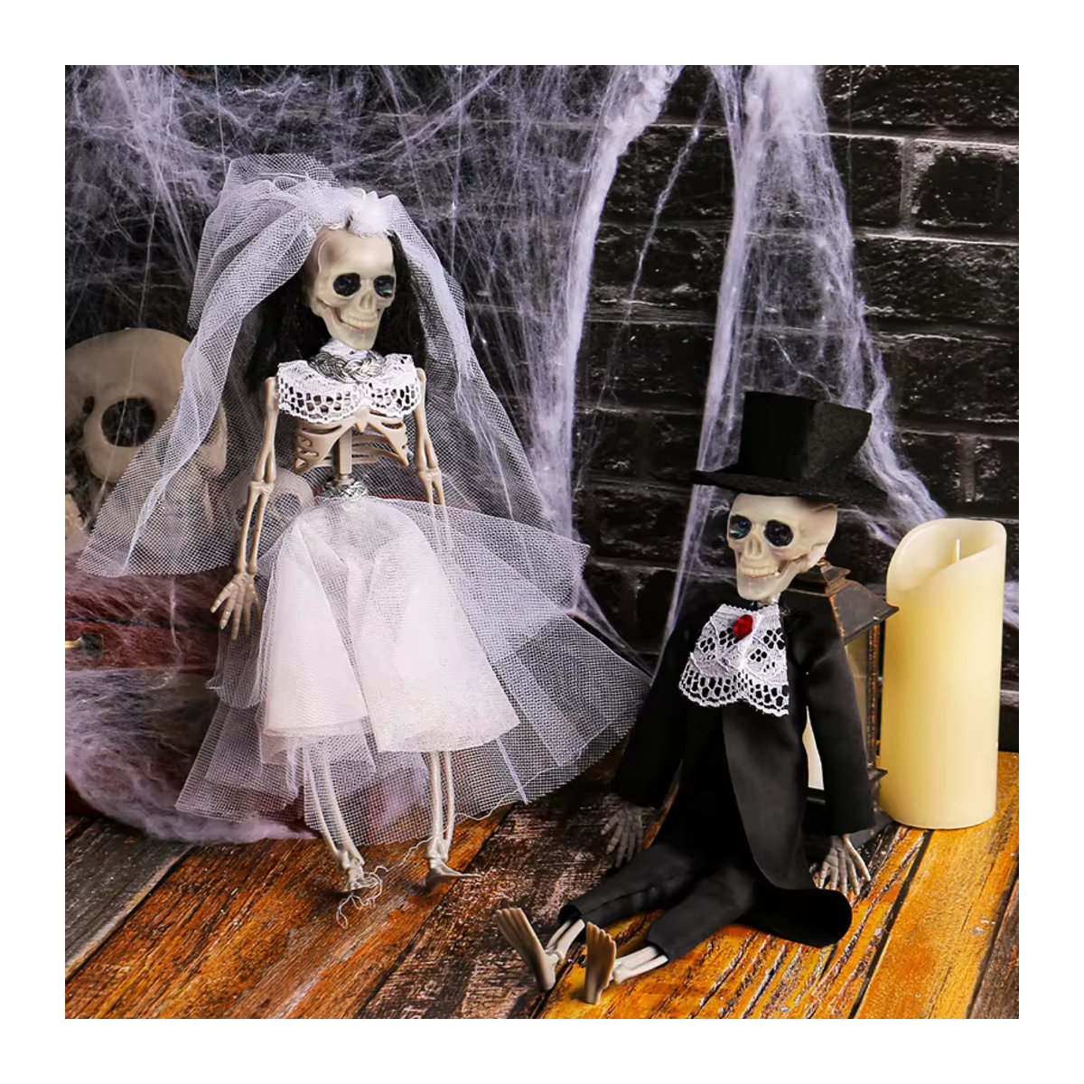 ZQNYCY Halloween Skelett Braut und Bräutigam Paar Ornament als hängende Dekoration in Schwarz und Weiß aus Kunststoff - Bild 4